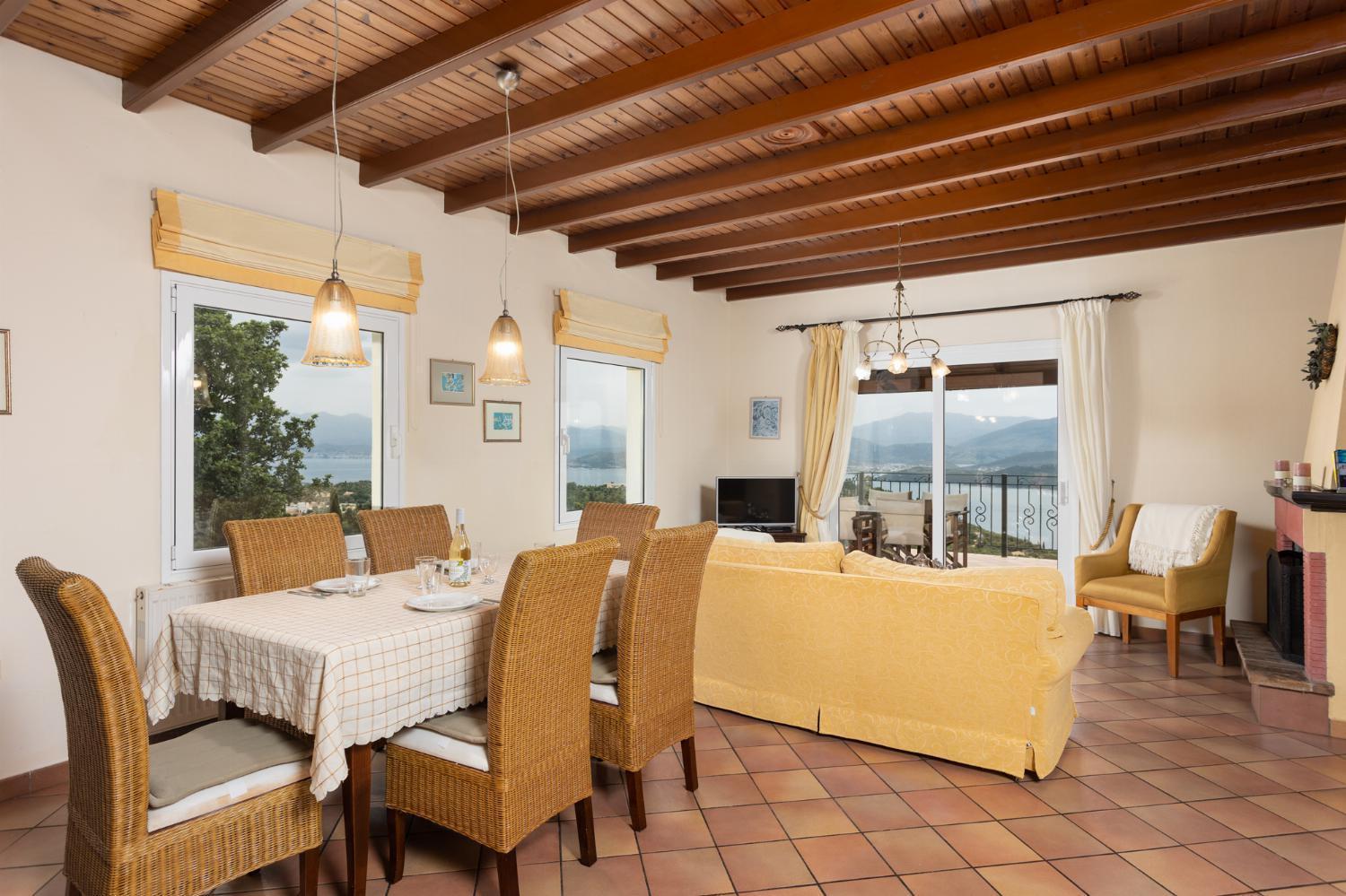 Agnítsini Villa Eleni מראה חיצוני תמונה