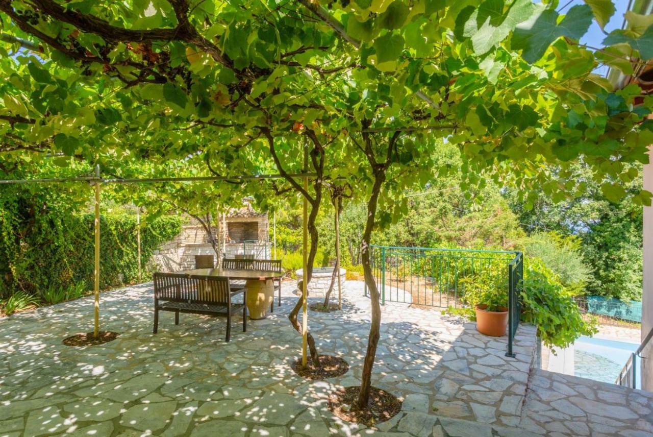 Agnítsini Villa Eleni מראה חיצוני תמונה